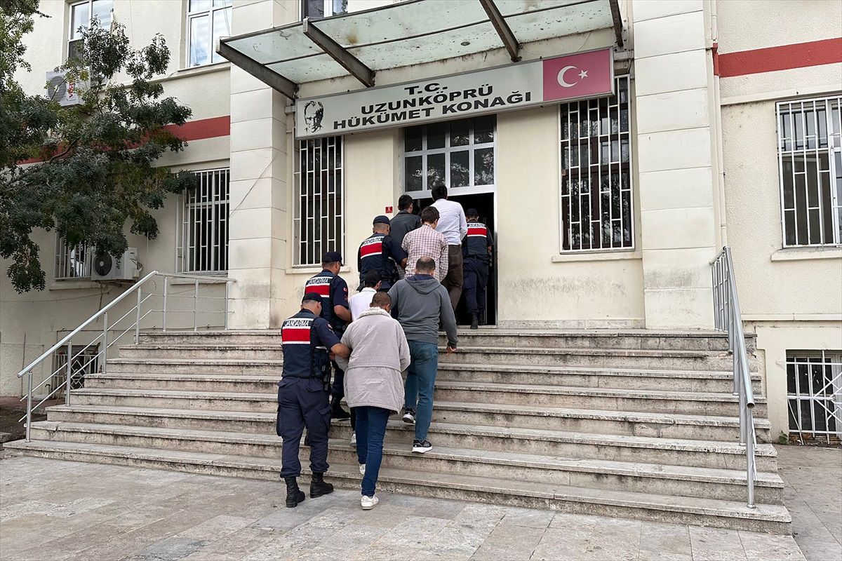 Edirne\'de çeşitli suçlardan aranan 21 kişi yakalandı