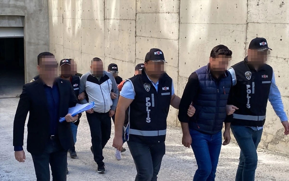 Erzurum\'da FETÖ operasyonunda 2 şüpheli tutuklandı