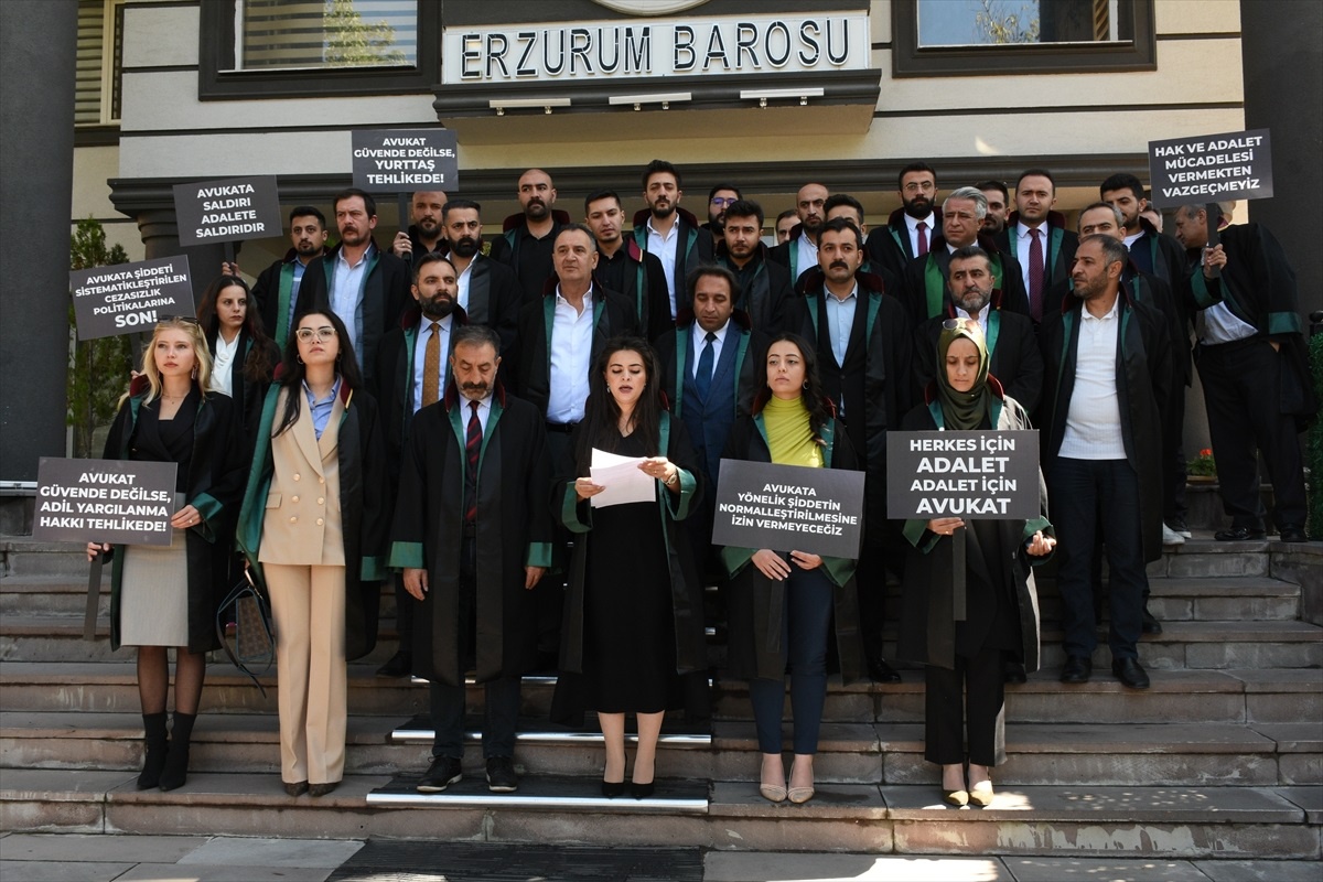Erzurum, Kars, Ardahan ve Ağrı\'da Avukatlara Yönelik Saldırılar Protesto Edildi
