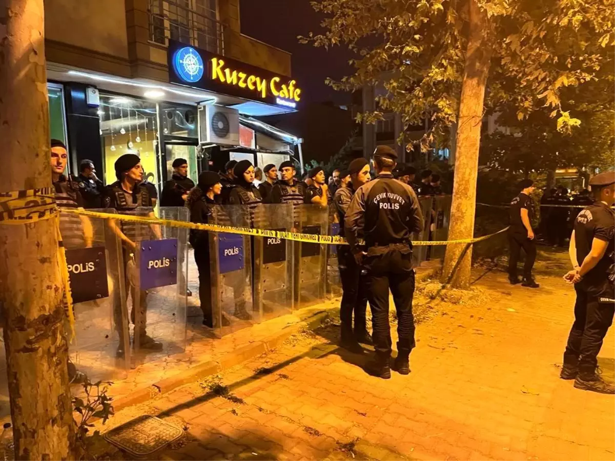 Esenyurt\'ta alacak verecek kavgası: Bir kişi bıçaklanarak öldürüldü