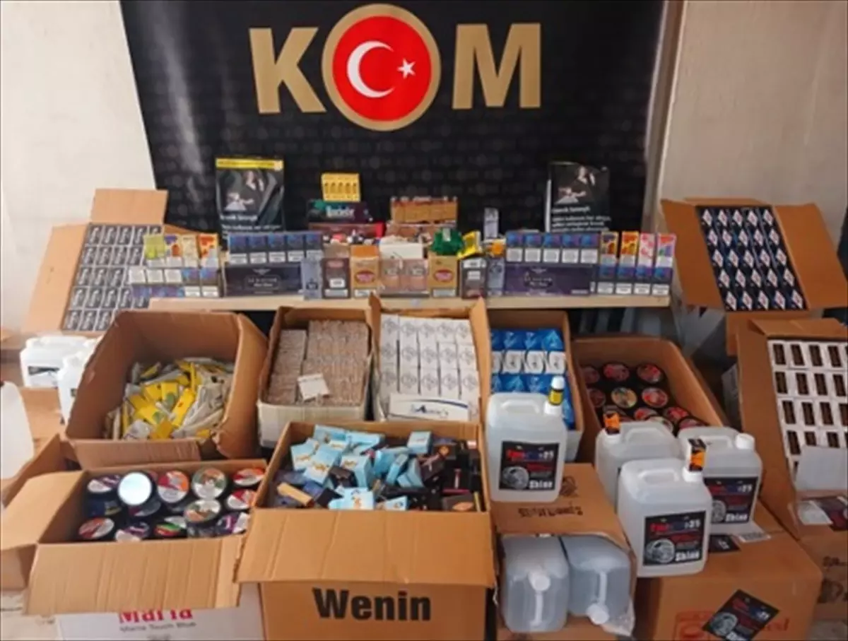 İzmir\'de Kaçakçılıkla Mücadele Operasyonları Sonuçlandı