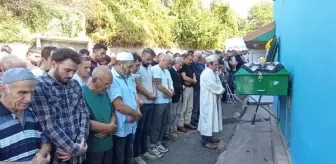 Bursa'da TIR kazasında hayatını kaybeden genç çift toprağa verildi