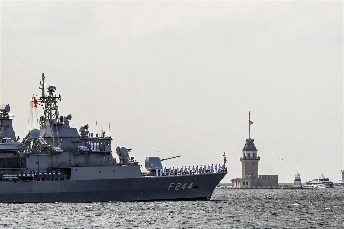 Preveze Deniz Zaferi\'nin 485\'inci yıl dönümü ve Deniz Kuvvetleri Günü İstanbul\'da kutlandı