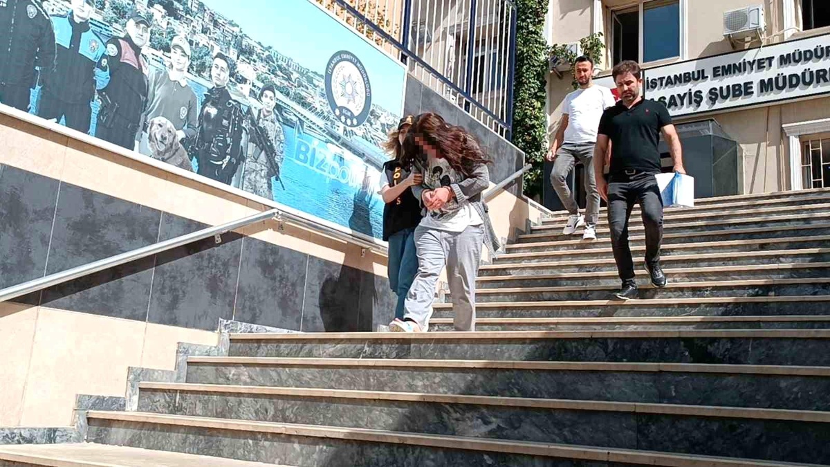 Zeytinburnu\'nda Yüzük Hırsızı Yakalandı
