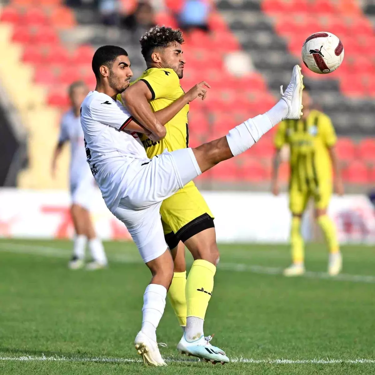 Aliağa Futbol, Turgutluspor\'u uzatmalarda mağlup ederek bir üst tura yükseldi