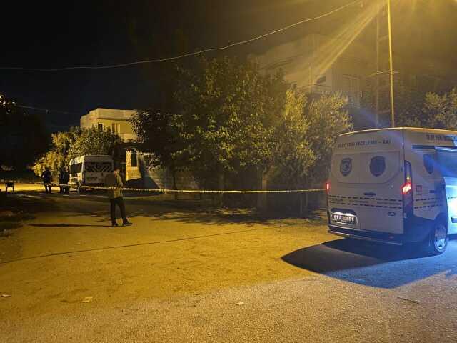 Adana'da nişanlısının babasıyla tartışan bir kişi silahlı kavgada öldü