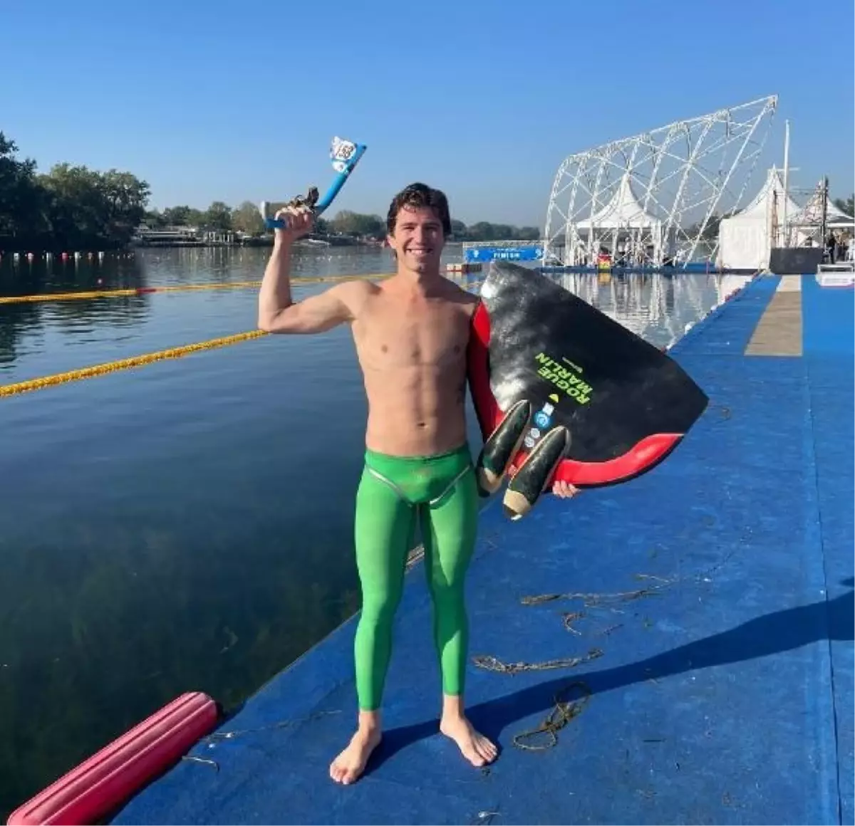 Milli Sporcu Derin Toparlak, Sırbistan\'da Altın Madalya Kazandı