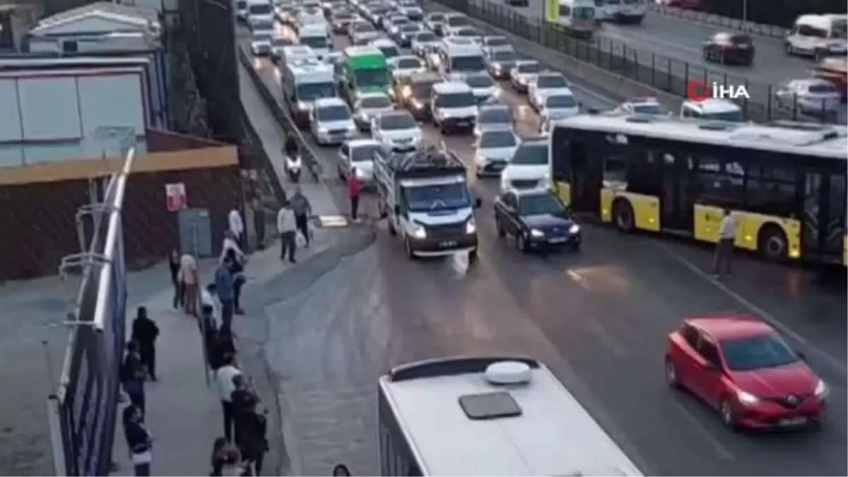 E-5\'te zincirleme kaza: 2 yaralı