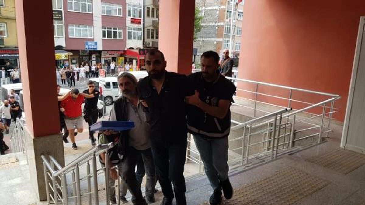 İzmit'te Kavga Sonucu Bir Kişi Öldü, 3 Kişi Tutuklandı