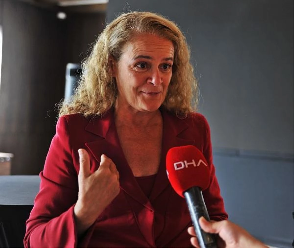 Kanadalı Astronot Julie Payette: Gökyüzü Sınır Değil