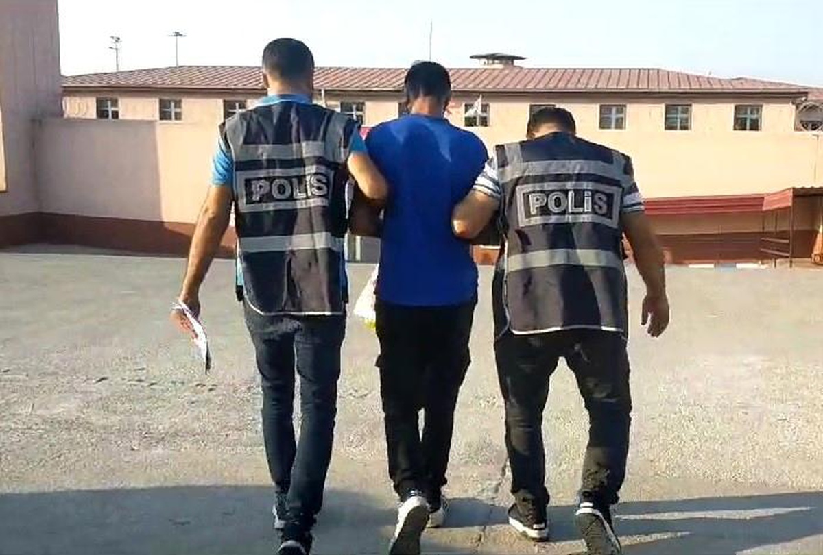 Osmaniye\'de hırsızlık suçundan aranan şahıs yakalandı