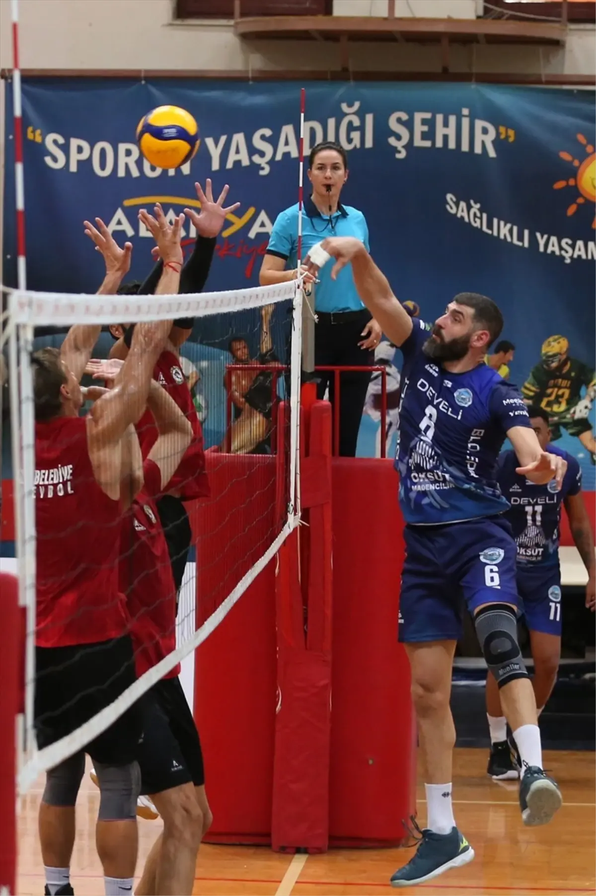 Şampiyon Melekler için voleybol turnuvası başladı