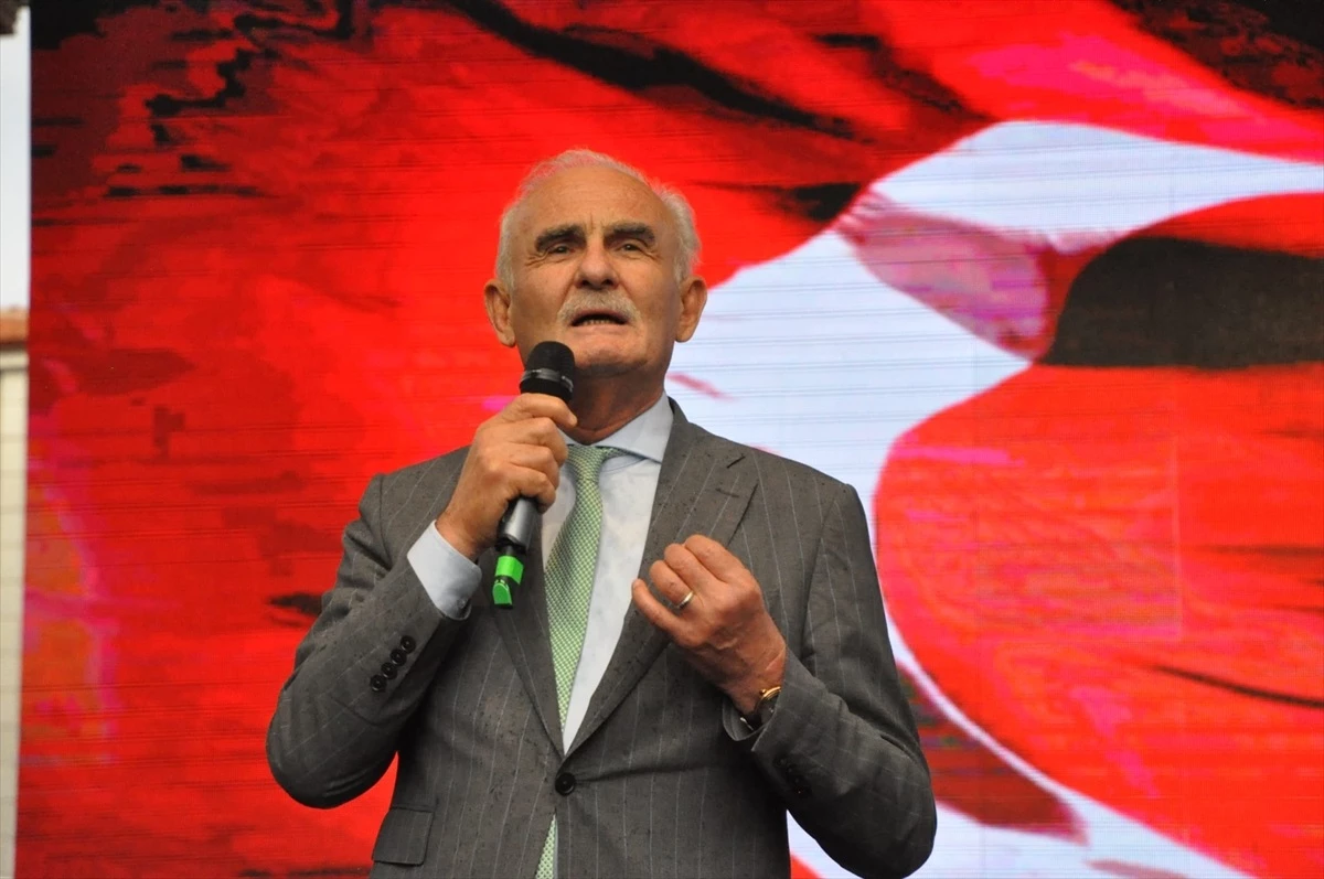 AK Parti Genel Başkan Yardımcısı Yılmaz, Kırşehir\'de Geleneksel Bulgur Festivali\'ne katıldı