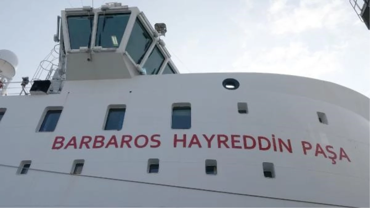 Barbaros Hayreddin Paşa Gemisi Trabzon Limanı\'nda Bakım ve Lojistik İhtiyaçlarını Gideriyor