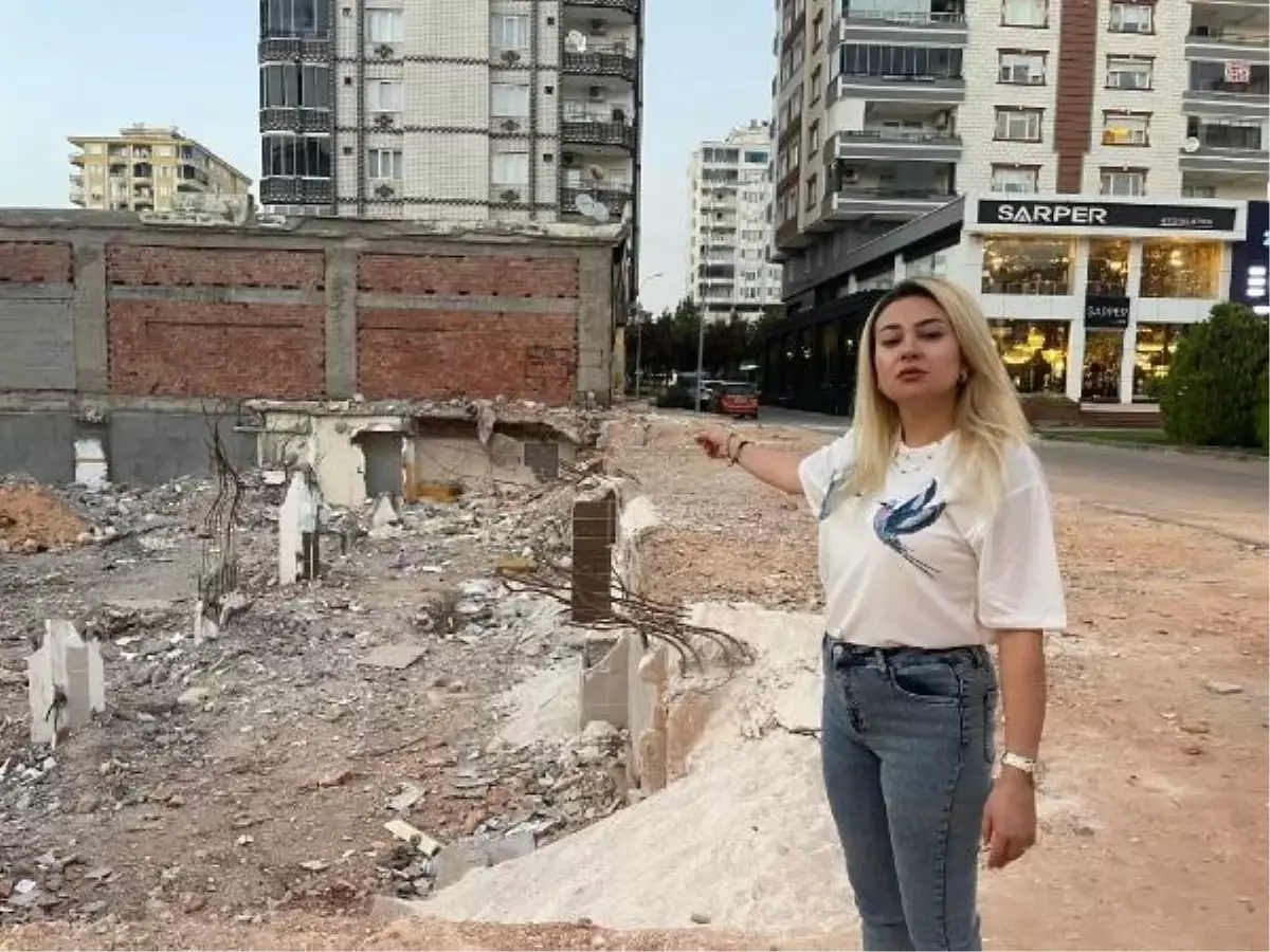 Depremde Yıkılan Apartmandaki Ziynet Eşyaları Kayboldu