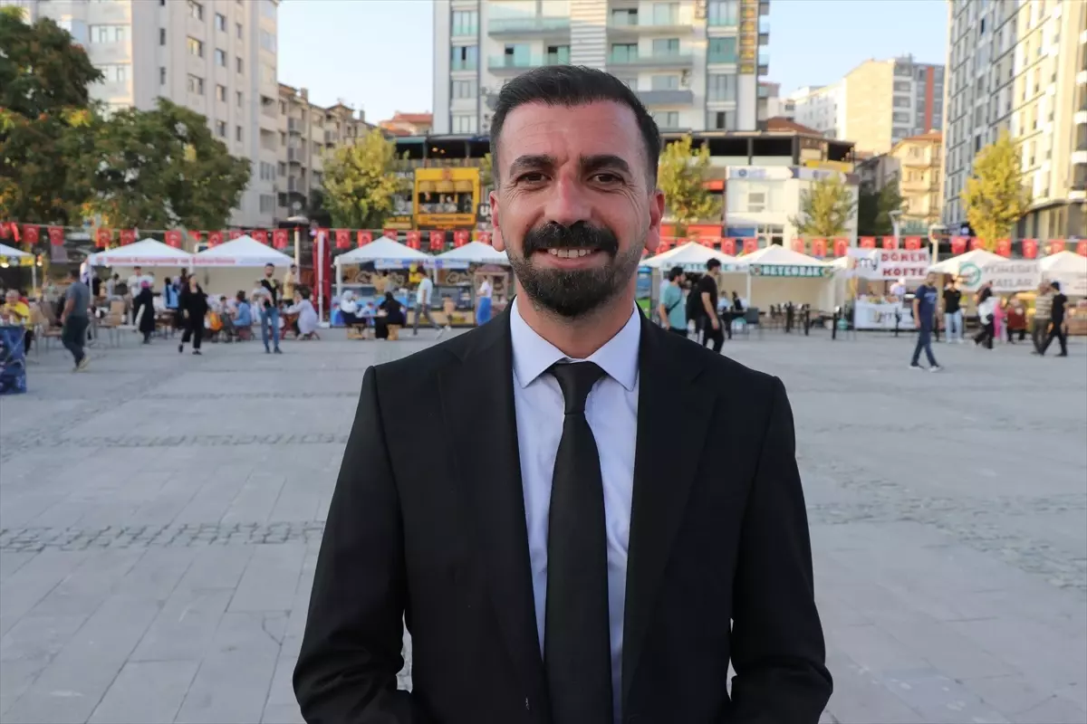 Elazığ\'da 5. Geleneksel Salçalı Köfte ve Gastronomi Festivali Başladı