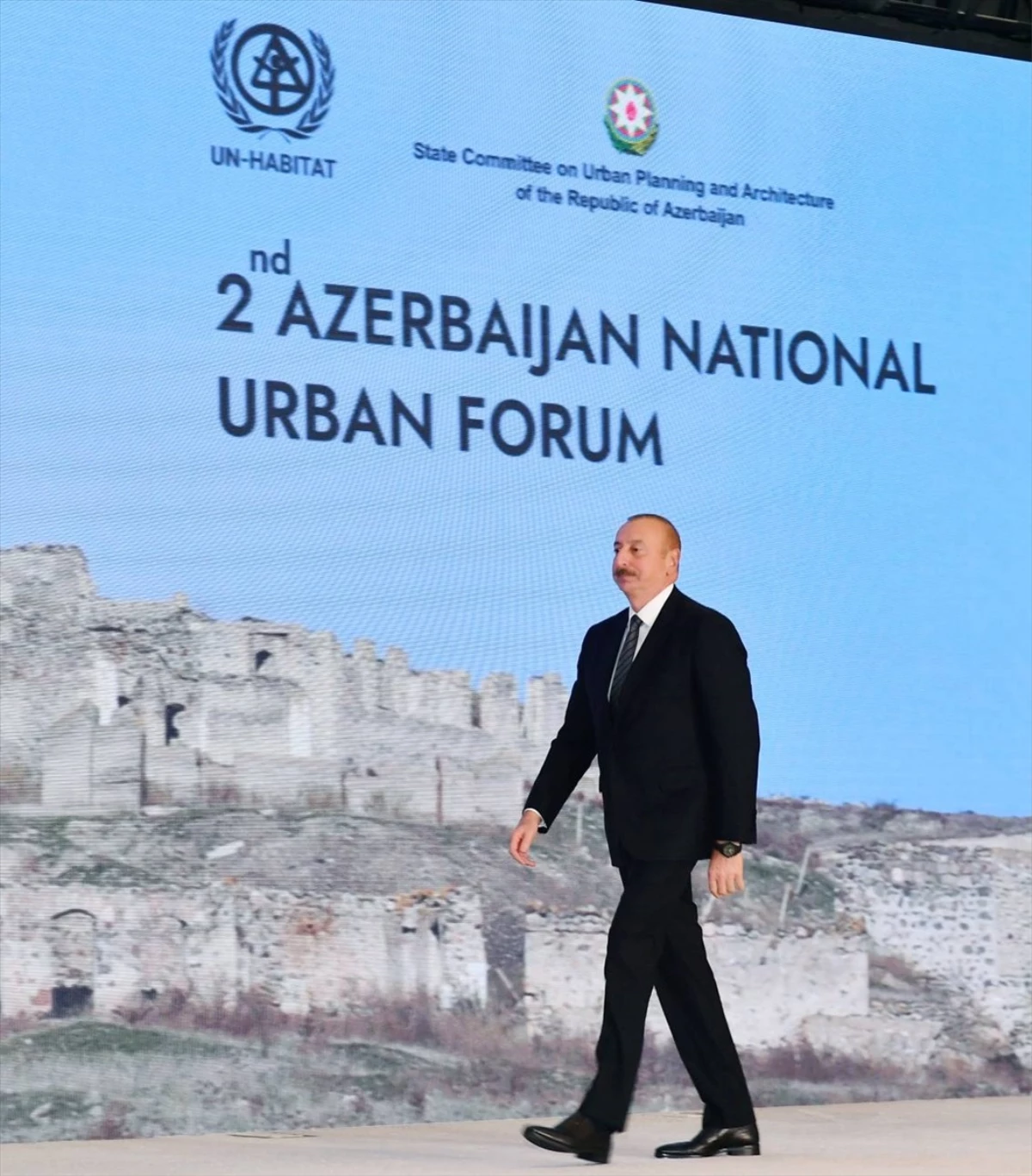 Azerbaycan Cumhurbaşkanı İlham Aliyev\'den uyarı: Sabrımızla oynamayın