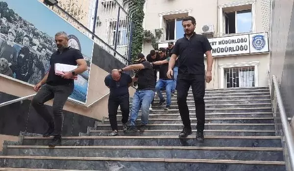 MİT kamuflajlı şüpheliler, iş Adamı ve yanındaki emekli polisi böyle kaçırdı