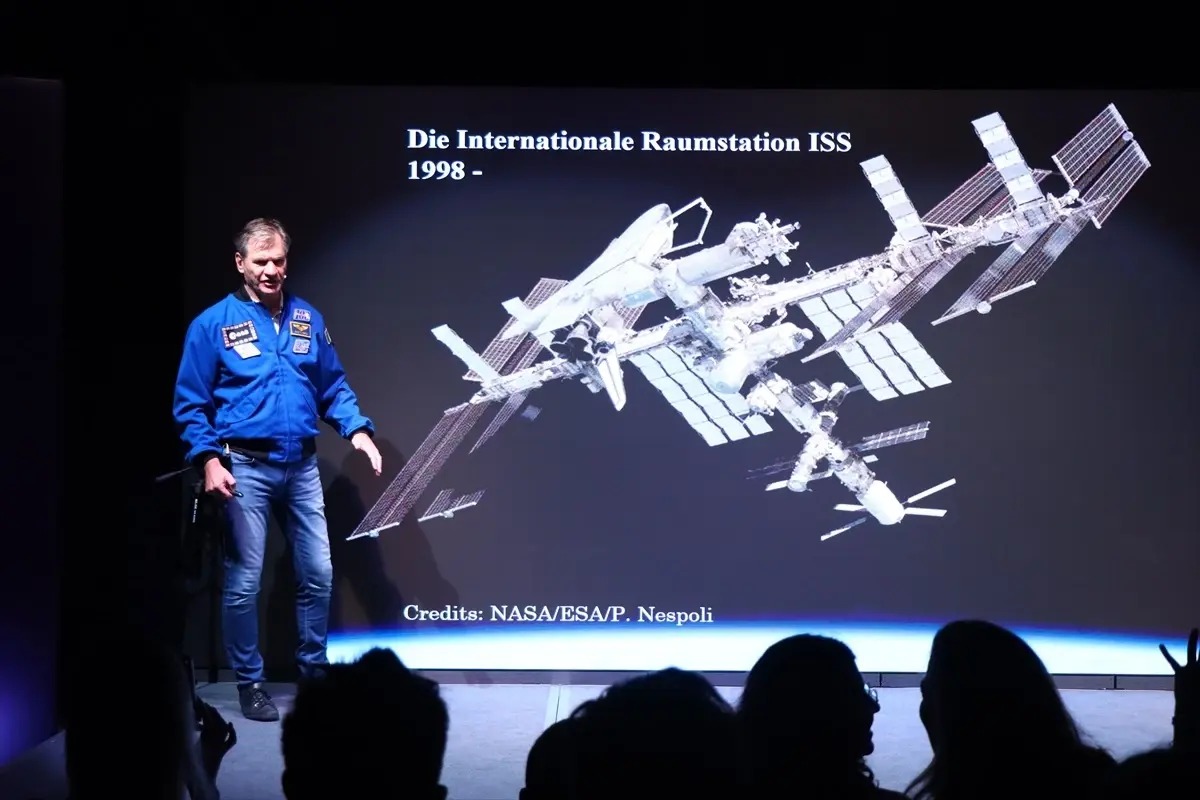 NASA Astronotu Victor Glover, Artemis II Misyonunda Ay\'a Gidecek