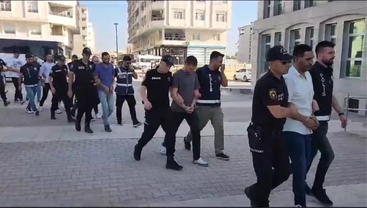 Şanlıurfa Polisi 8 İldeki Çeteyi Çökertti