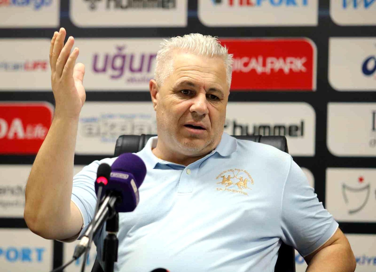 Gaziantep FK Teknik Direktörü Şumudica: Samsunspor\'u hak ettik