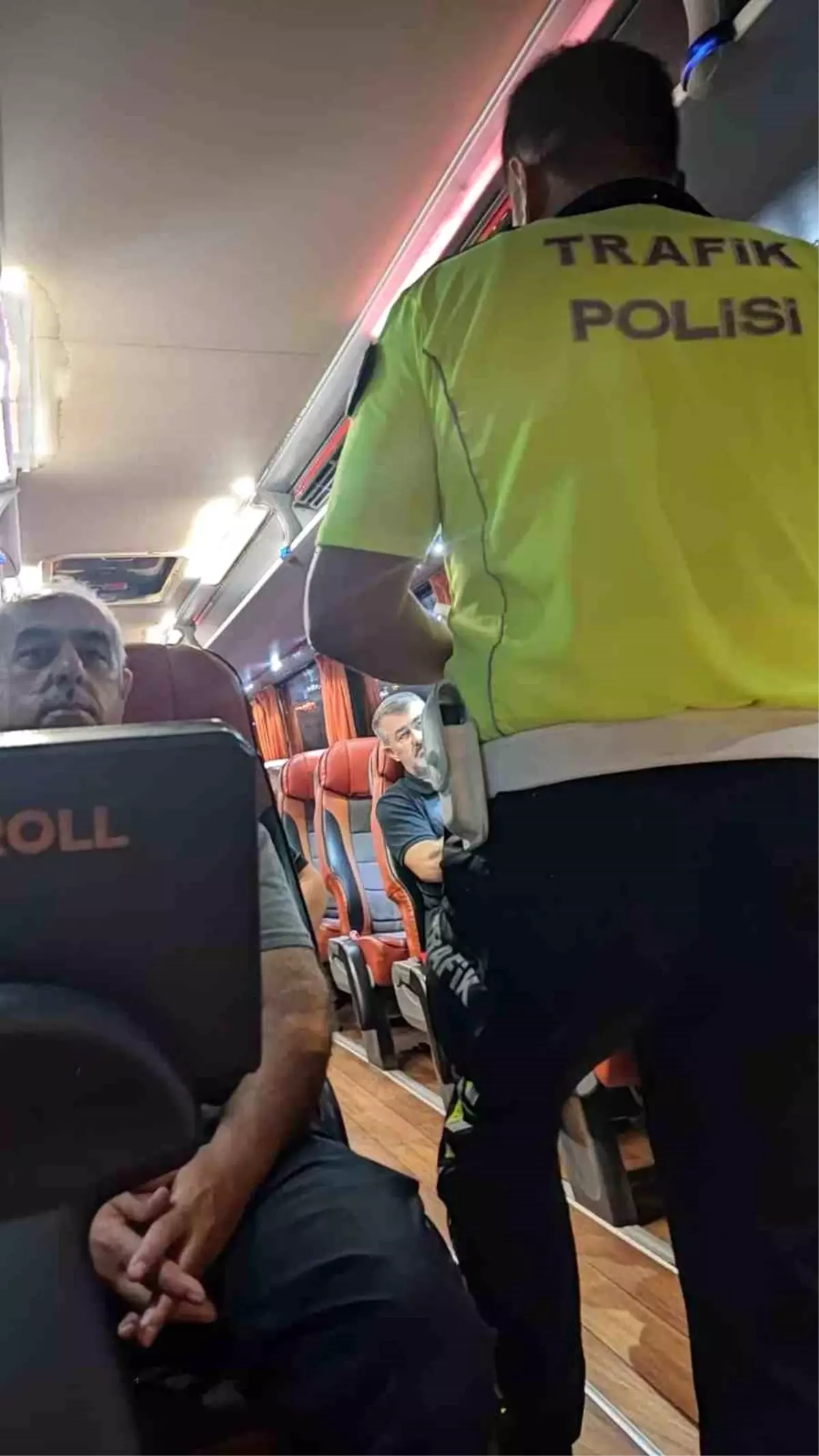 Karacabey\'de Otobüslerde Emniyet Kemeri Denetimi