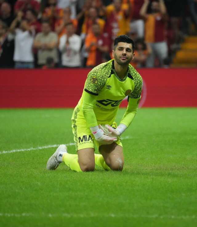 Ankaragücü Kalecisi Bahadır Güngördü, Galatasaray'dan Özür Diledi ve Sezon Rekorunu Kırdı