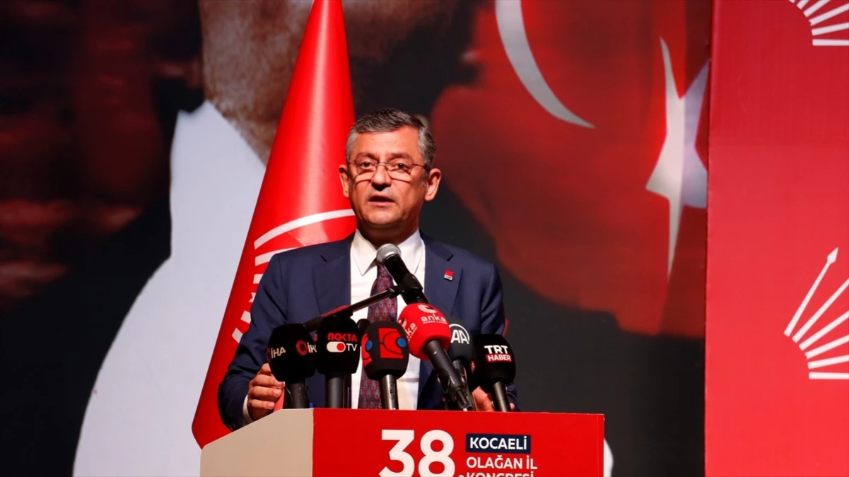 CHP Genel Başkanlığına Adaylığını Açıklayan Özgür Özel: Partiyi Güçlendirerek Çıkacağız