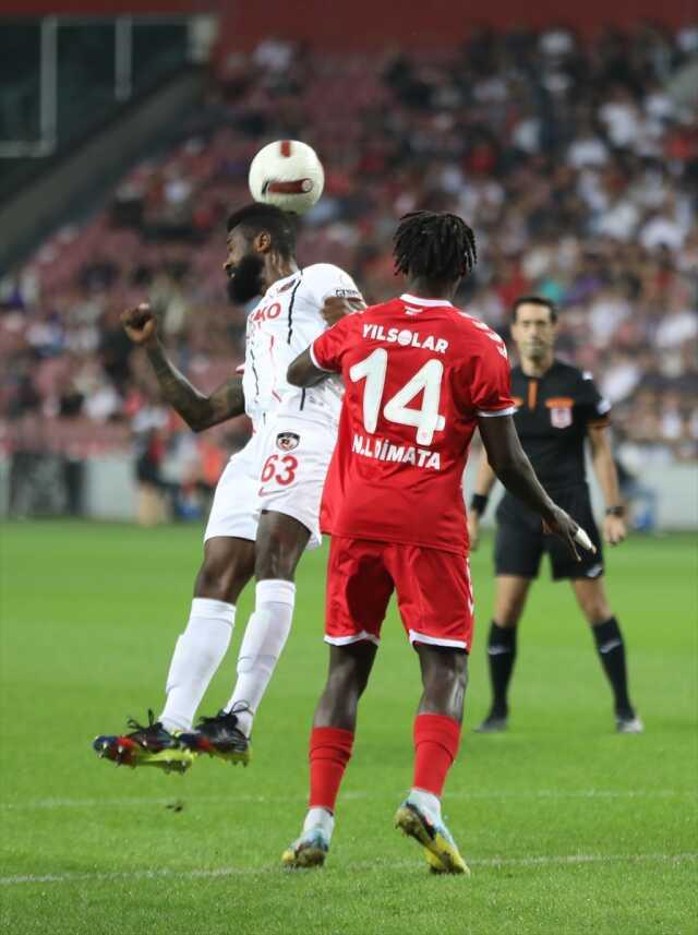 Gaziantep FK, Sumudica ile çıkışını sürdürüyor! Yılport Samsunspor'u 2 golle geçtiler