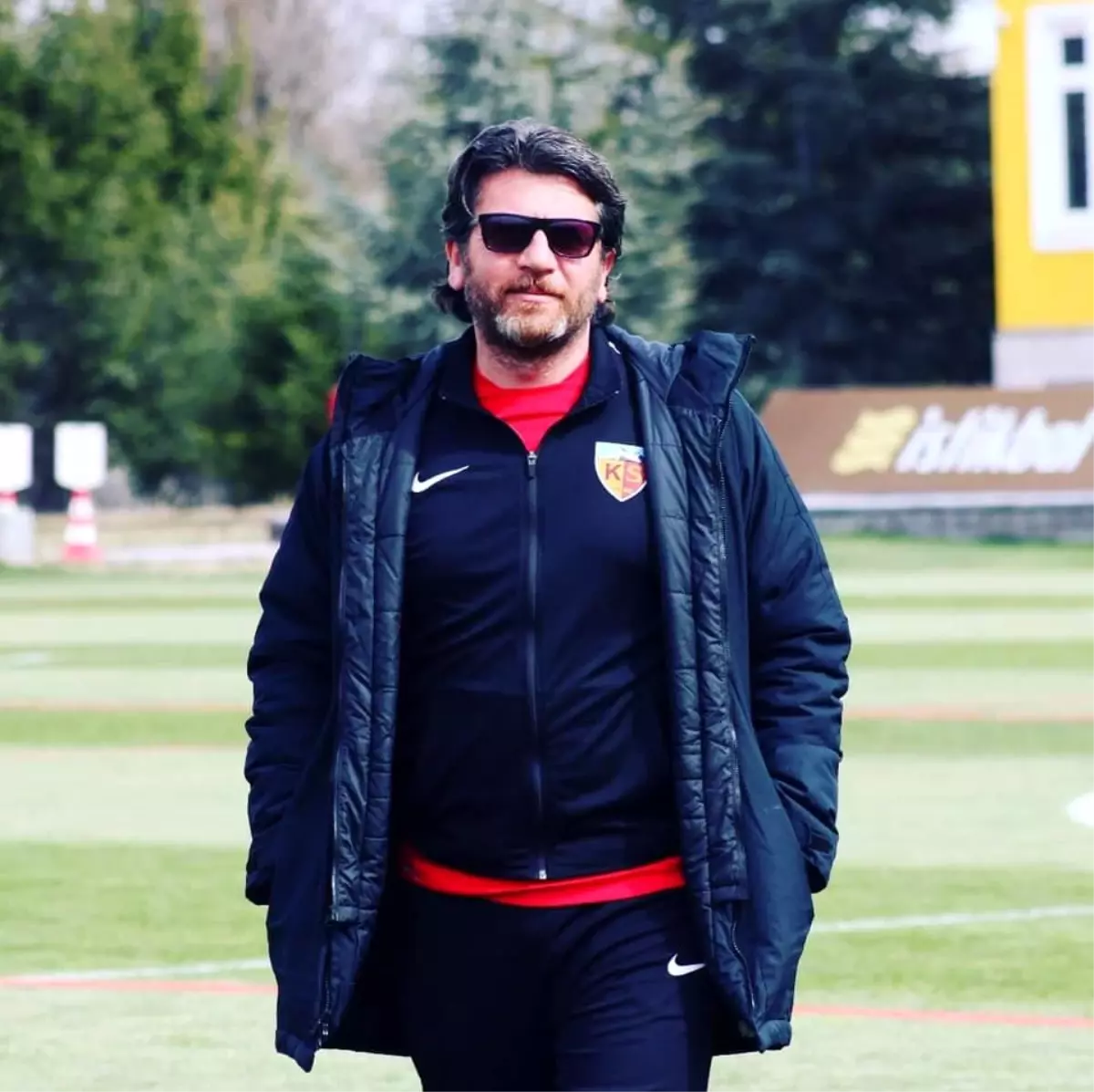 Kayseri U17 Futbol Ligi\'ne Antrenör Fatih Türk\'ün İsmi Verildi