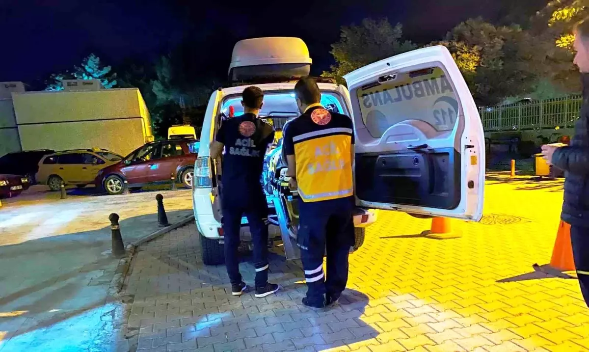 Konya\'da traktöre çarpan otomobilin kazasında 1 kişi yaralandı