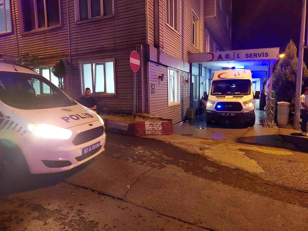 Ereğli\'de kavgada kafasına şişe kırılan şahıs hastanelik oldu
