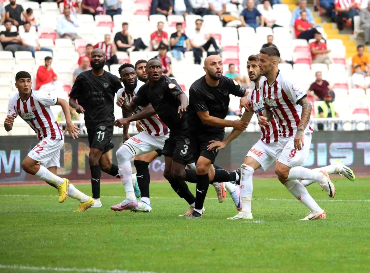 E.Y. Sivasspor ve A. Hatayspor Berabere Kaldı