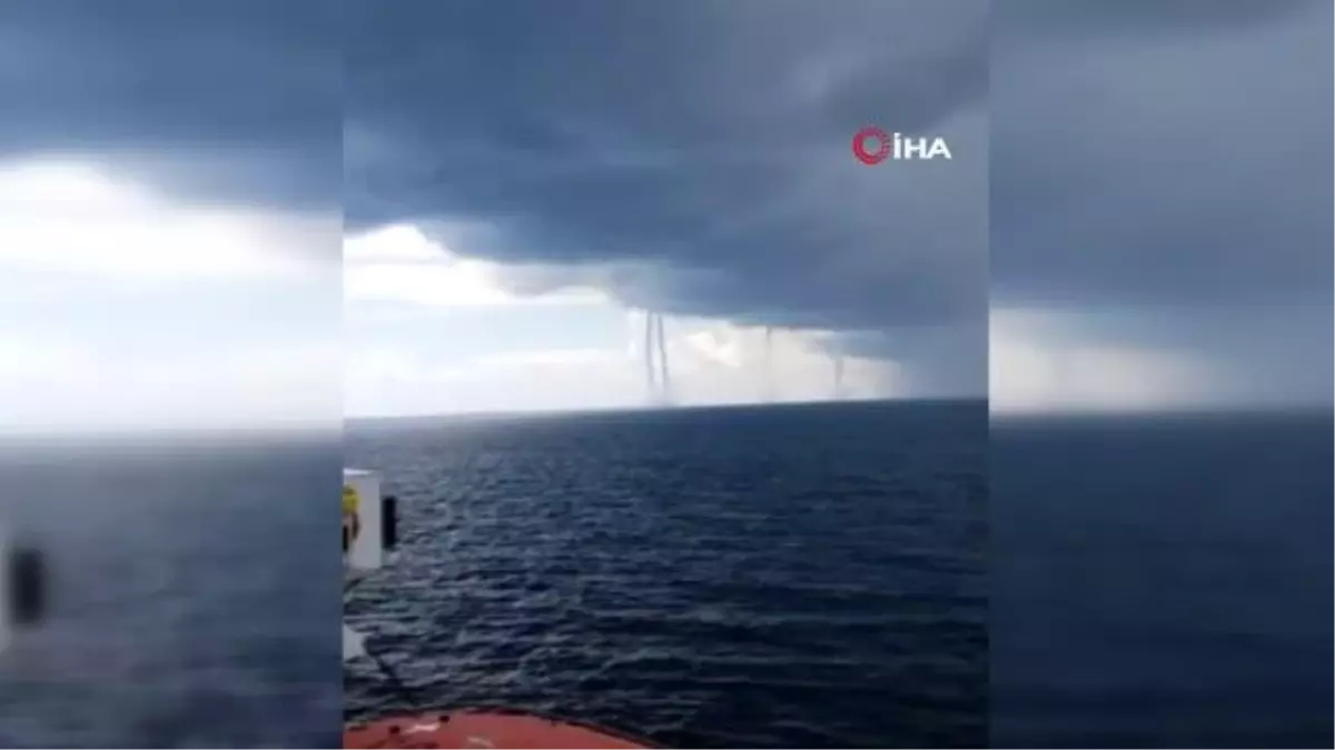 Akdeniz\'de Oluşan Hortumlar Görüntülendi