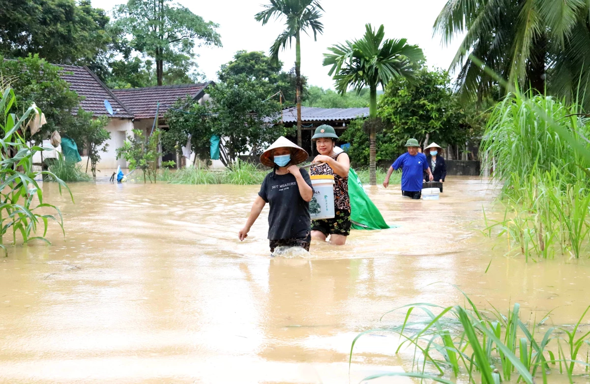 Vietnam\'da meydana gelen sellerde 9 kişi hayatını kaybetti