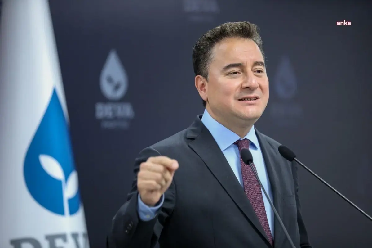 DEVA Partisi Genel Başkanı Ali Babacan, Emniyet Genel Müdürlüğü önündeki terör saldırısını kınadı