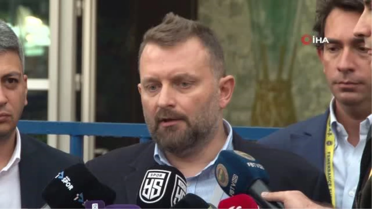 Fenerbahçe Yöneticisi Selahattin Baki\'den Hakem Kararlarına Eleştiri