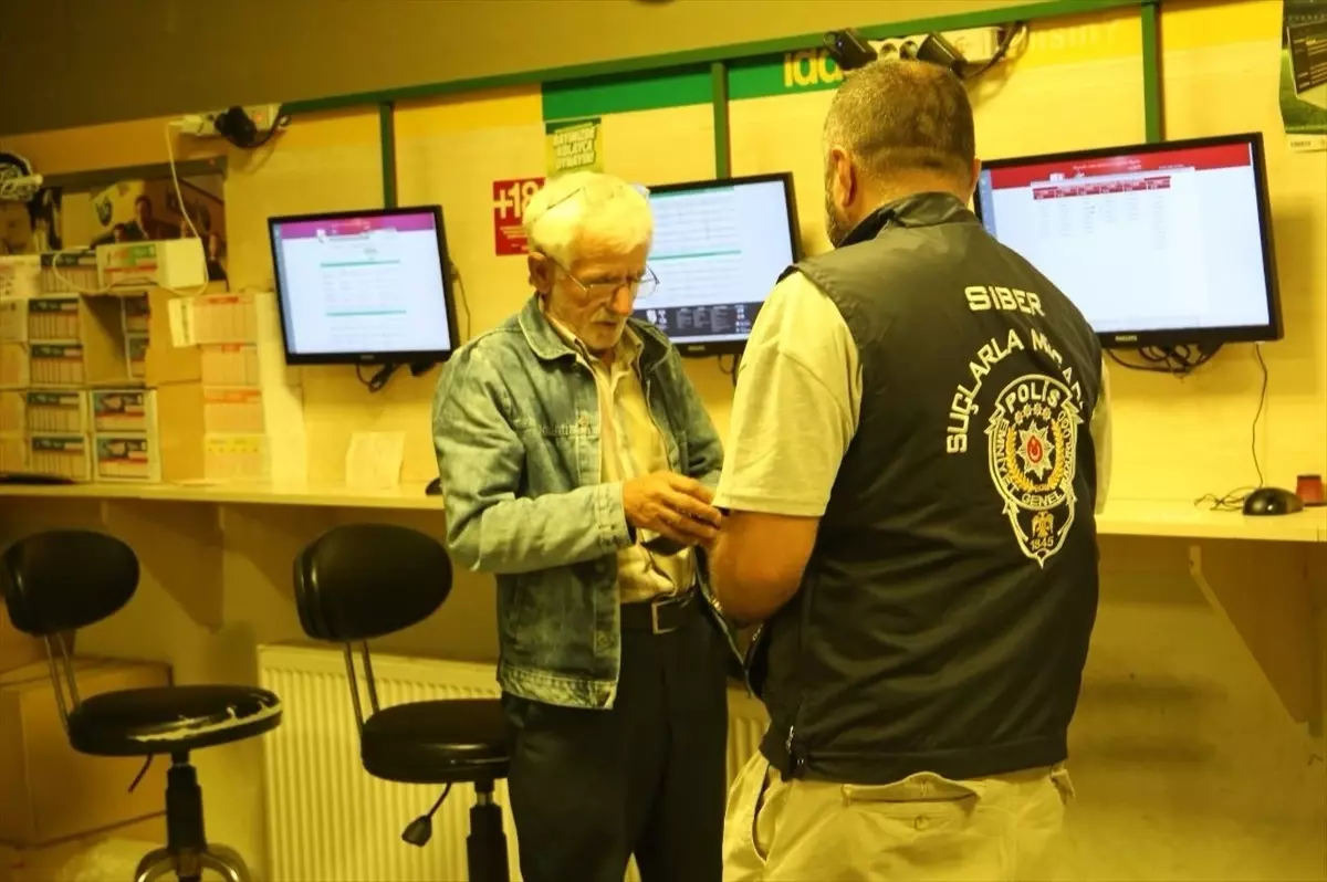 Tekirdağ\'da Kumar ve Yasa Dışı Bahis Operasyonu: 8 Kişi Yakalandı