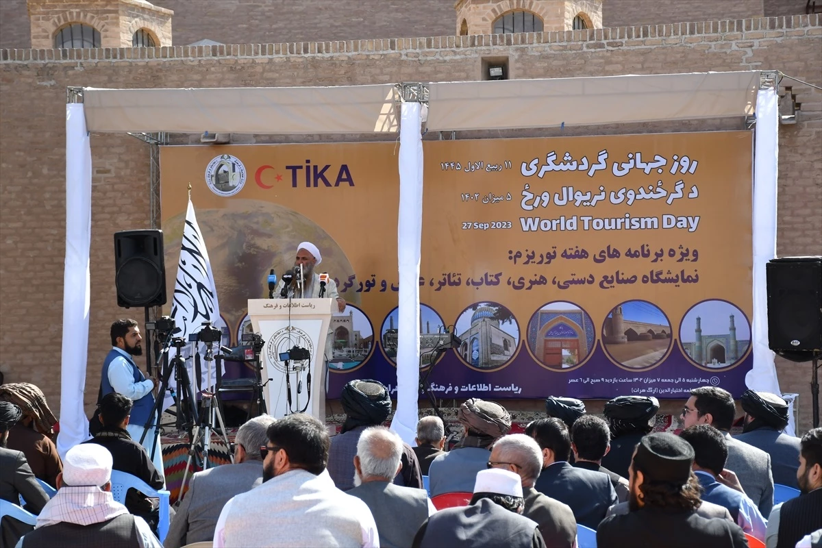 TİKA, Herat Kalesi\'nde Dünya Turizmi Günü Fuarı Düzenledi