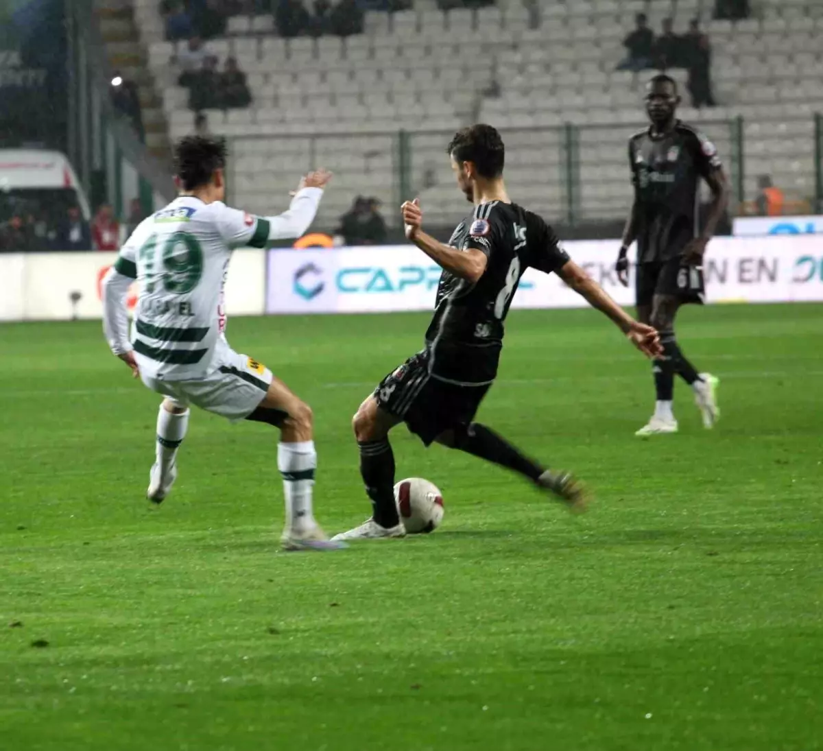 Beşiktaş, Konyaspor\'u 2-0 mağlup etti