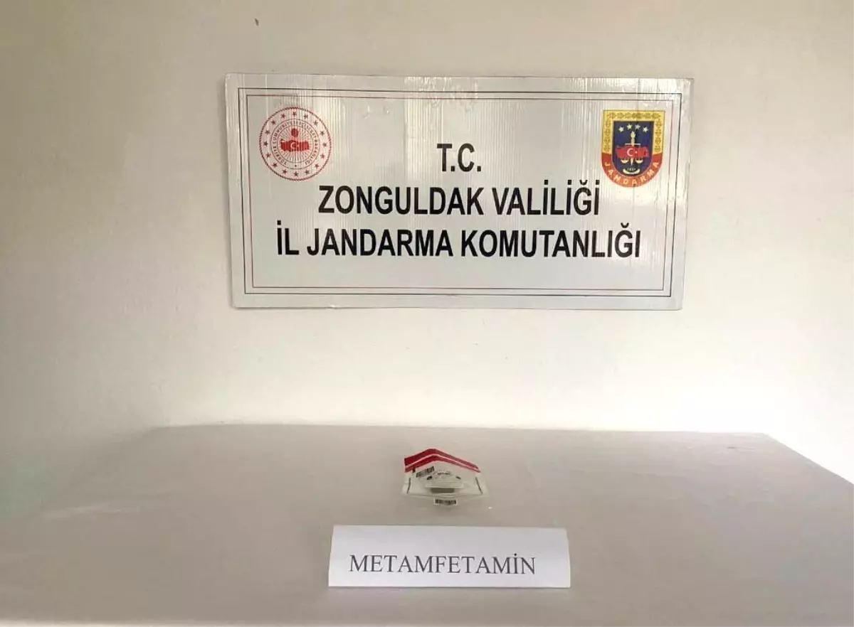 Zonguldak\'ta Araçta Uyuşturucu Madde Ele Geçirildi