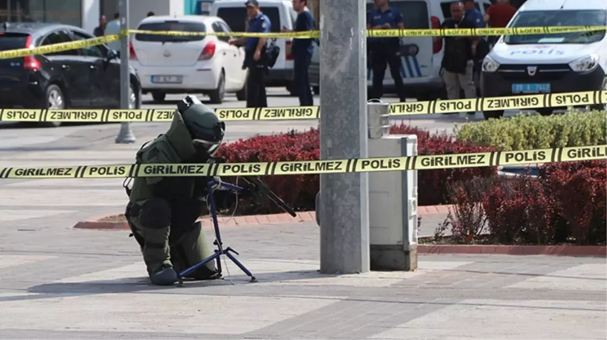 BBP Genel Başkanı Mustafa Destici\'nin Denizli ziyaretinde şüpheli paket paniği