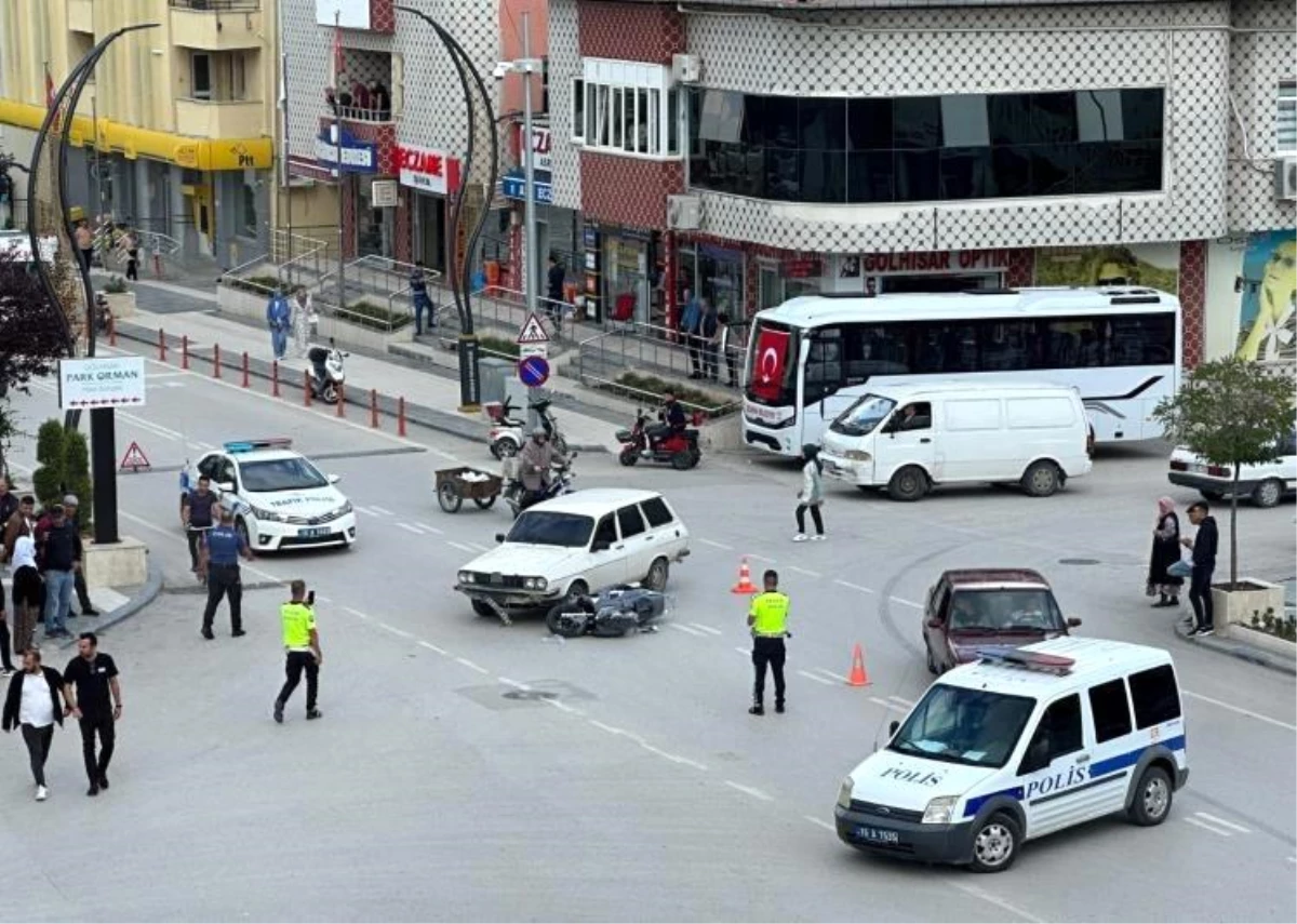 Burdur\'da trafik kazası: 1 kişi yaralandı