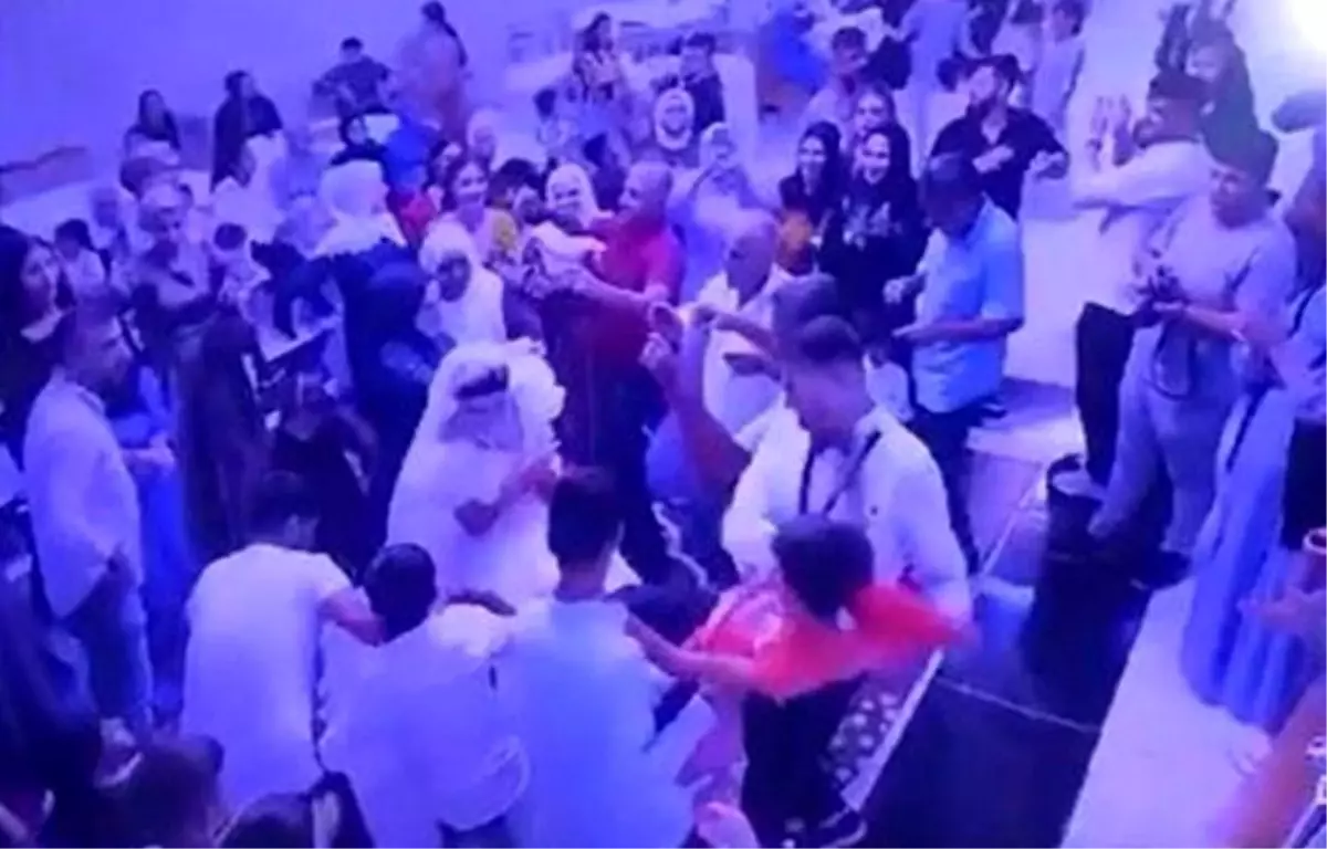 Adana\'da düğünde çekişme: Damat tarafından yere fırlatılan çocuk