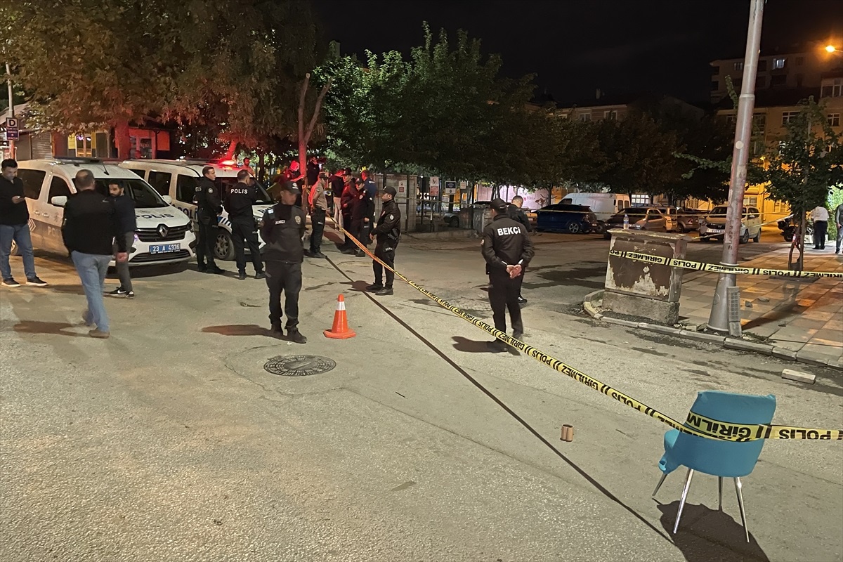 Elazığ\'da silahlı kavga: 1 kişi yaralandı