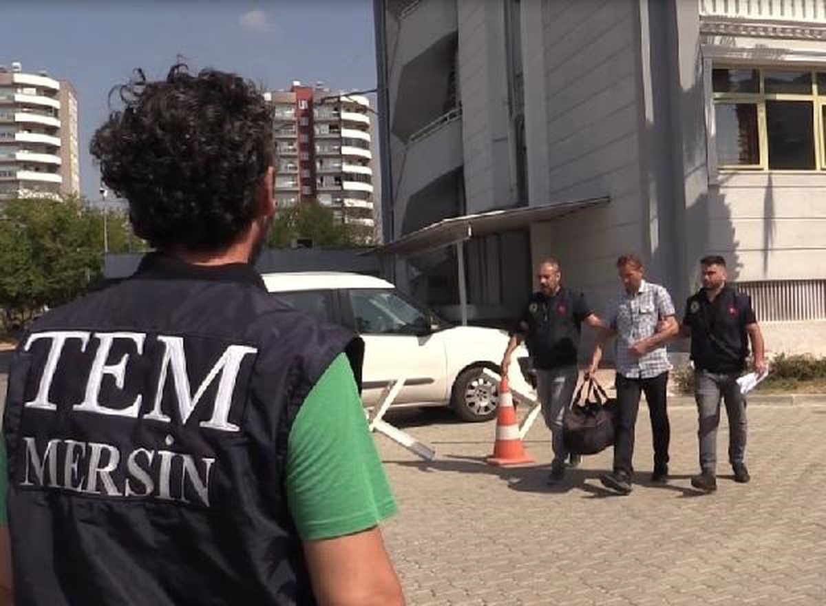FETÖ/PDY üyesi eski emniyet amiri yakalandı