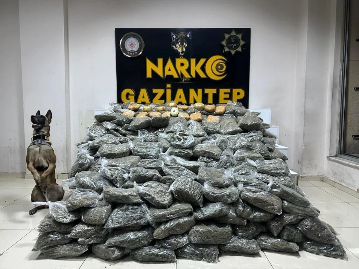 Gaziantep\'te 180 Kilogram Uyuşturucu Ele Geçirildi, 2 Şüpheli Gözaltına Alındı