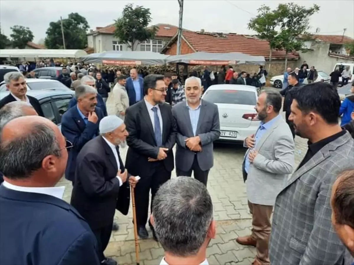 Kadınhanı ilçesinde Ali Semiha Kınacı Cami hizmete açıldı