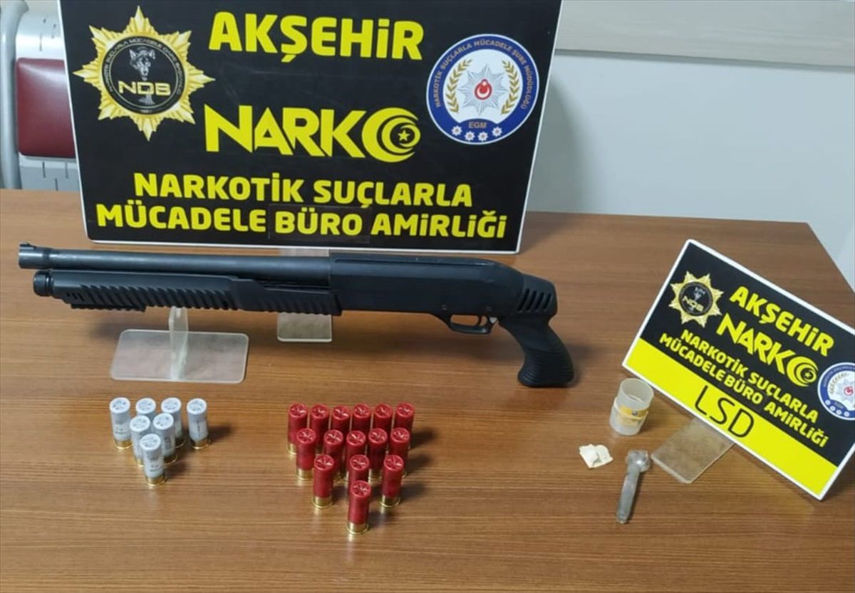 Akşehir\'de Uyuşturucu Operasyonu: 4 Gözaltı