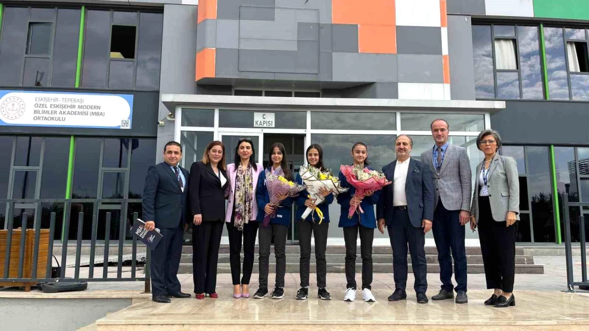 MBA Okulları öğrencileri Avrupa Badminton Şampiyonası\'nda şampiyon oldu